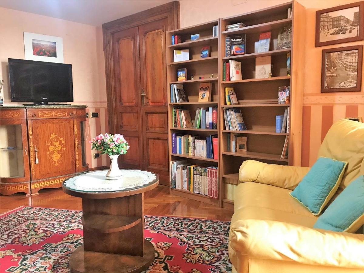 Oscar Apartment Неаполь Екстер'єр фото